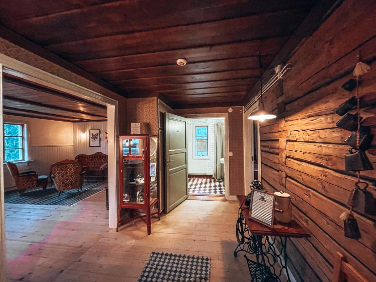 Taiga Forest Lodge 耶利瓦勒 外观 照片